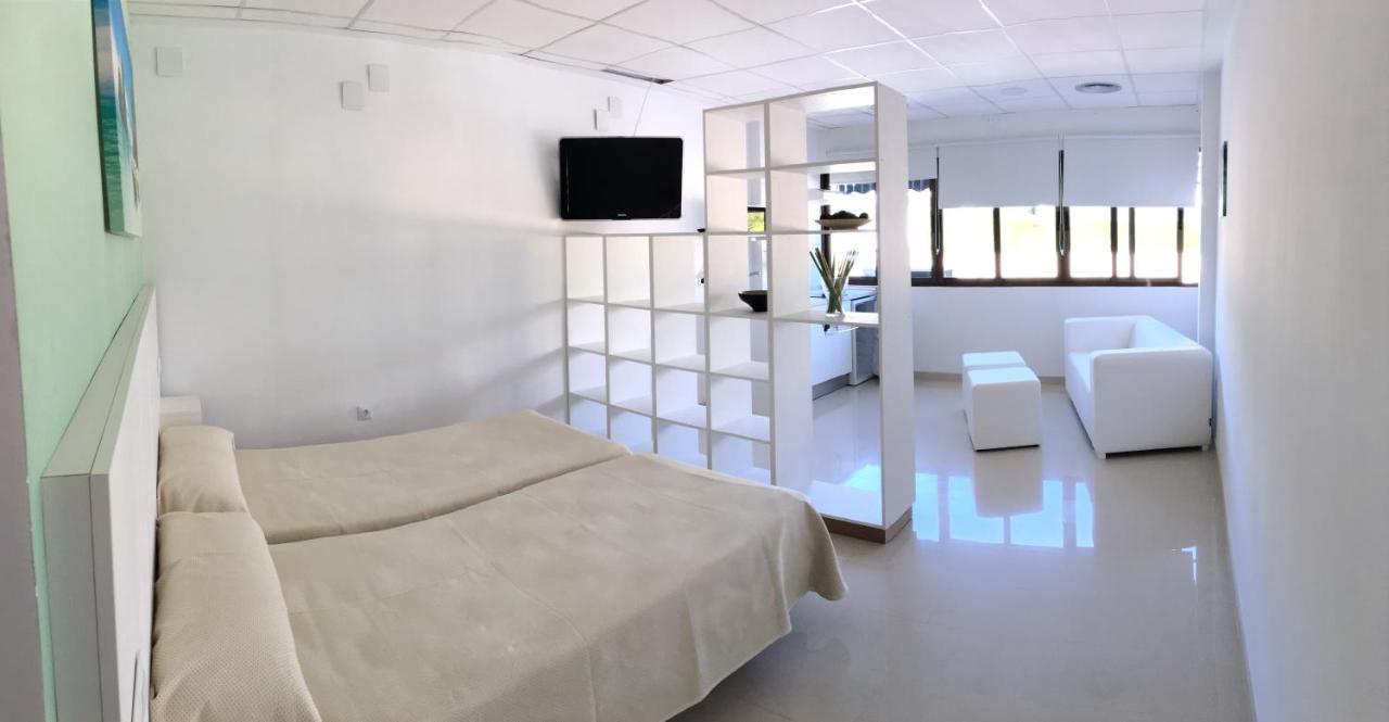 Apartamentos Carmen Teresa Torremolinos Zewnętrze zdjęcie
