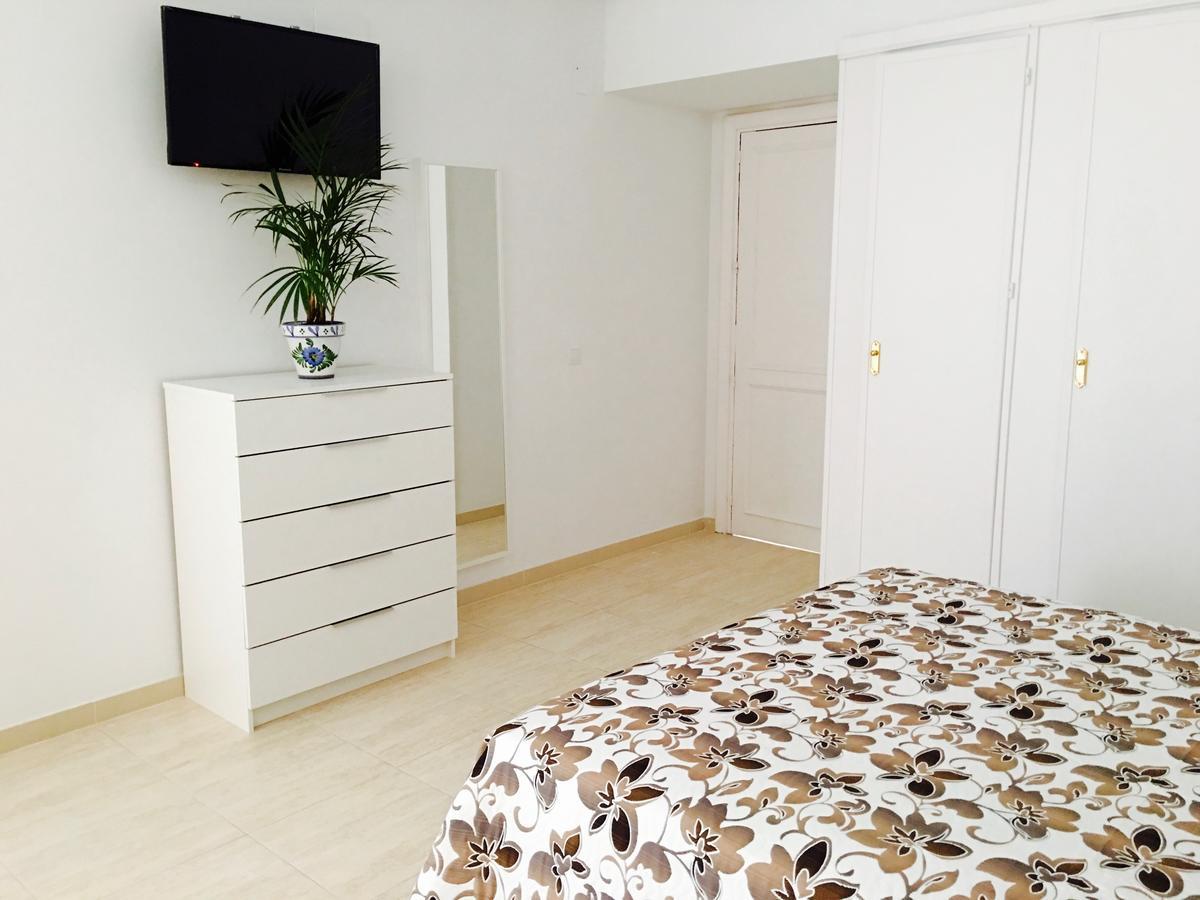 Apartamentos Carmen Teresa Torremolinos Zewnętrze zdjęcie