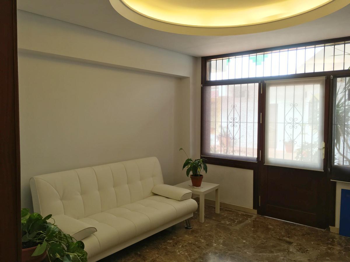 Apartamentos Carmen Teresa Torremolinos Zewnętrze zdjęcie
